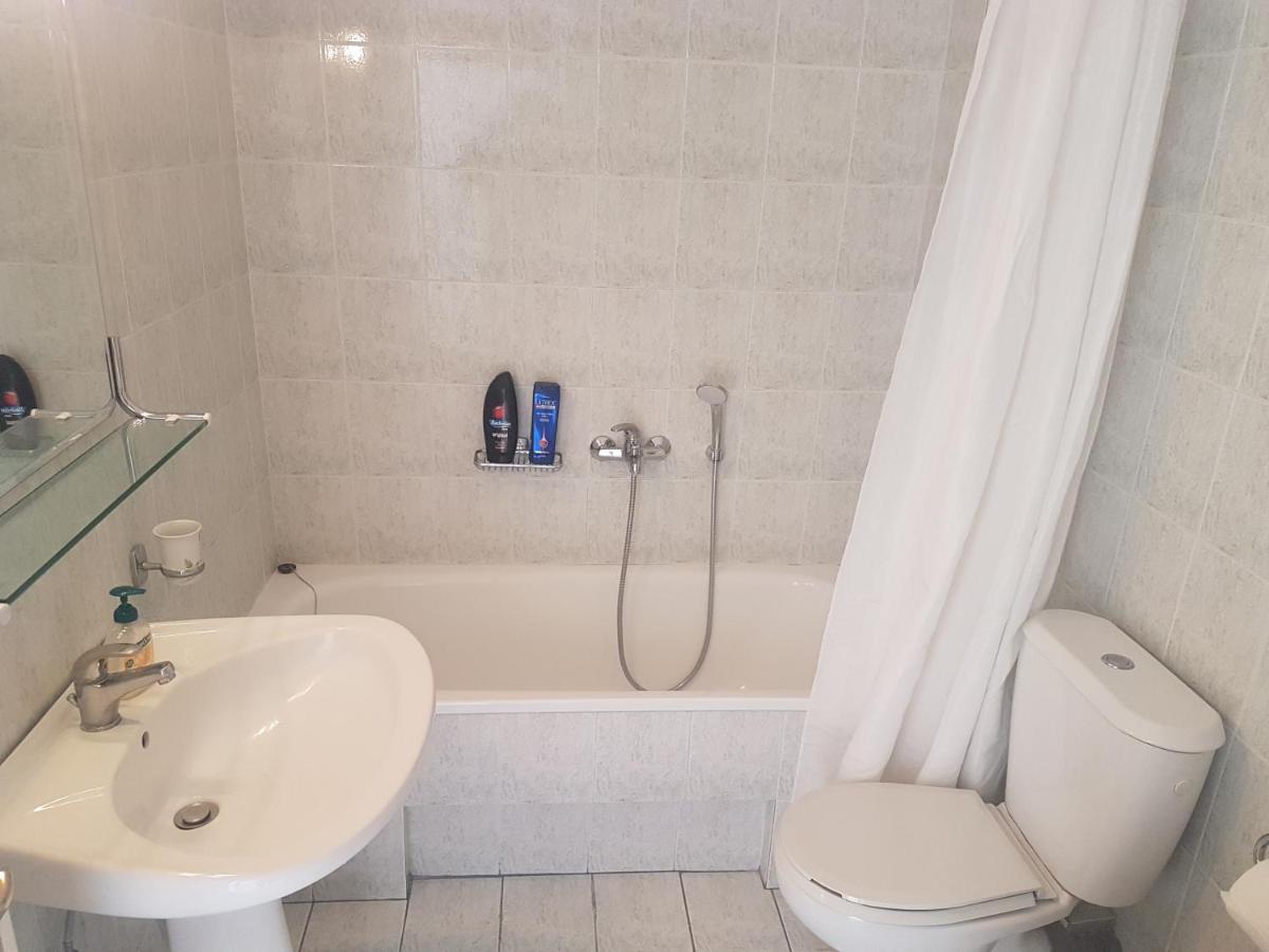 Nn Larisa Deluxe Apartment エクステリア 写真
